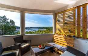 Three-Bedroom Apartment in Pula